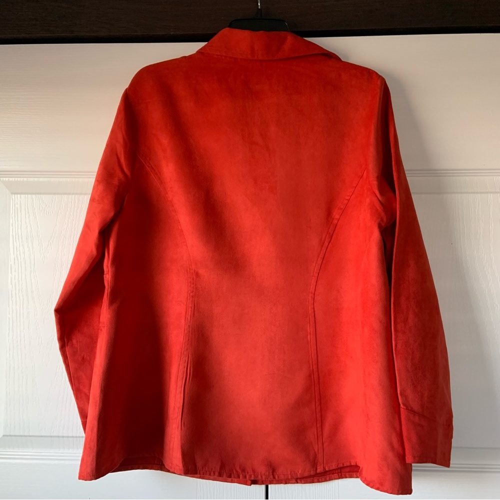 Cato Woman NWT size 14/16W, burnt orange top. Moleskin like material (poly) - Picture 2 of 11